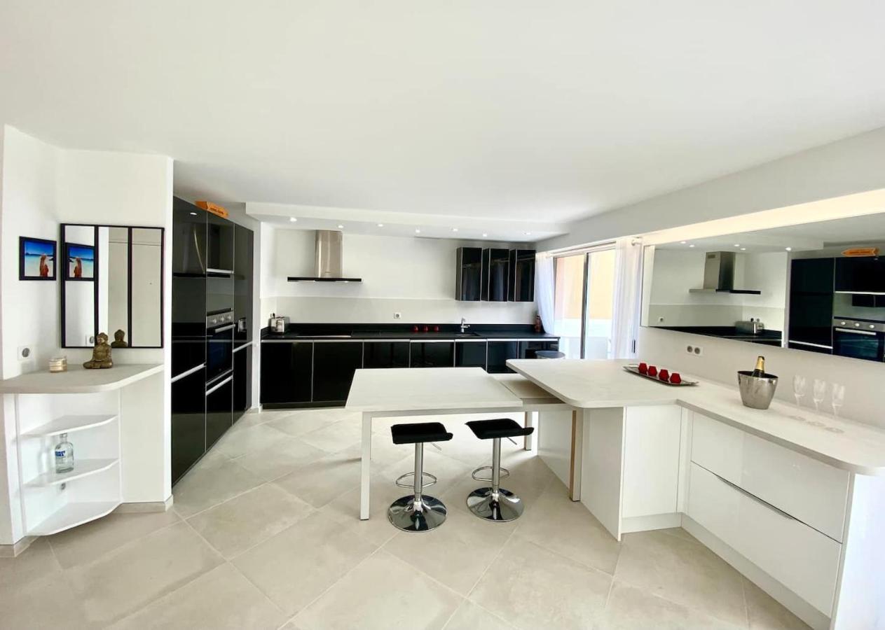 Luxe - 3 Pieces Avec Vue Mer, Piscine Et Tennis Leilighet