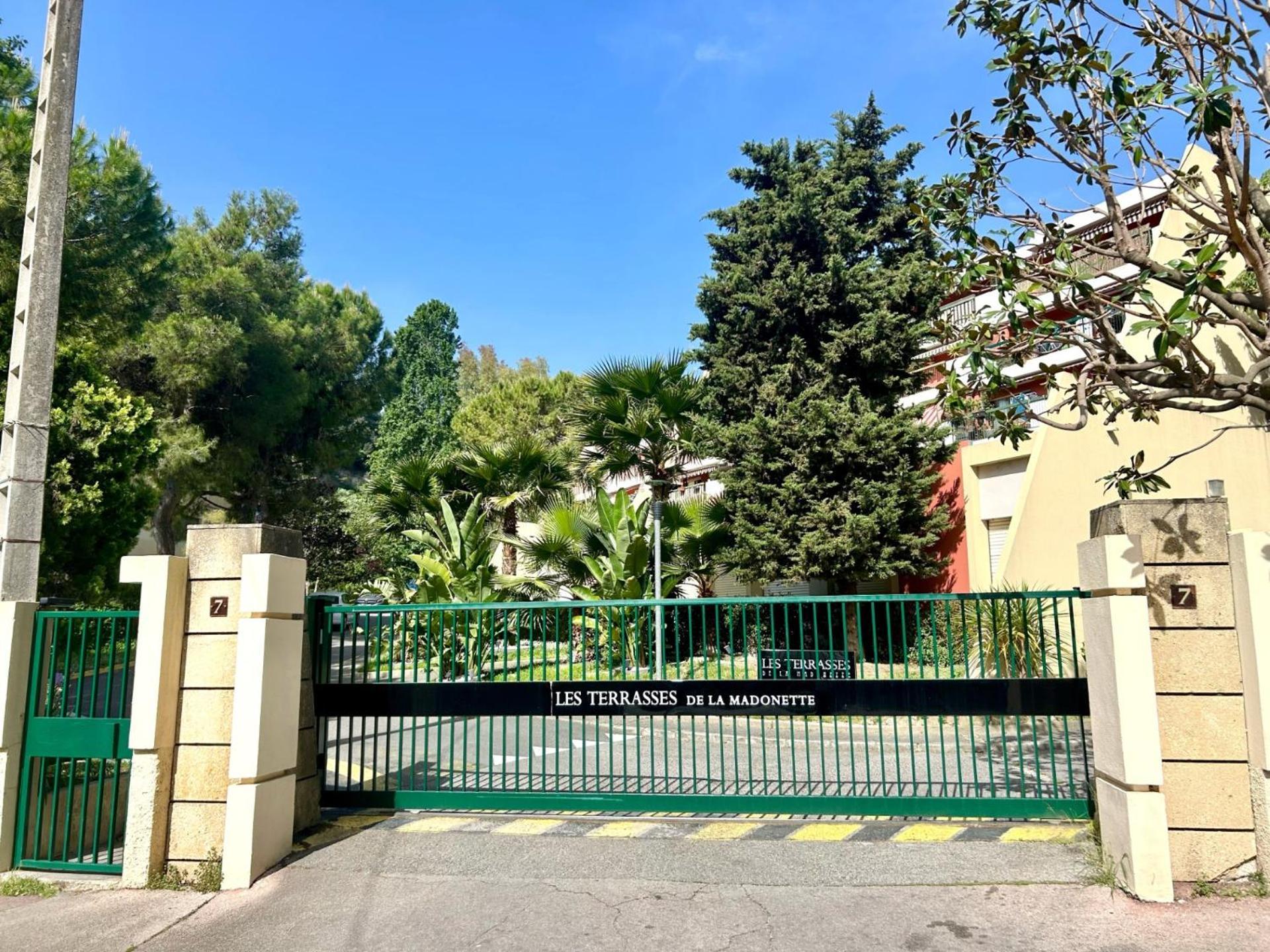 Luxe - 3 Pieces Avec Vue Mer, Piscine Et Tennis * Nice